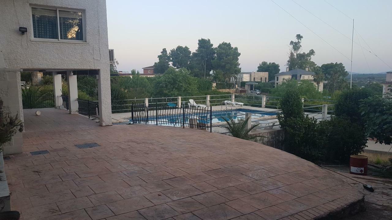 Calicanto House & Pool Торент Екстериор снимка